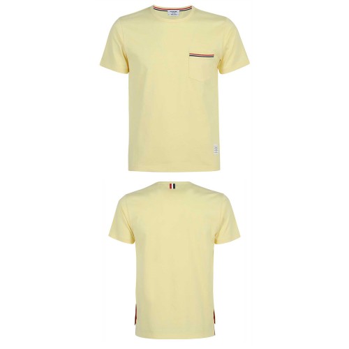 [톰브라운] MJS010A 01454 722 삼선 라이닝 포켓 저지 라운드 티셔츠 라이트 옐로우 남성 티셔츠 / TJ,THOM BROWNE