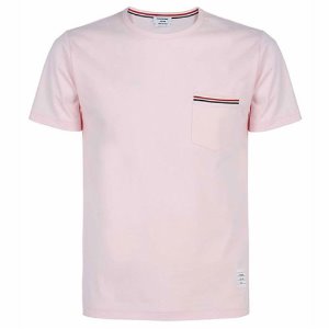 [톰브라운] MJS010A 01454 642 삼선 라이닝 포켓 저지 라운드 티셔츠 라이트 핑크 남성 티셔츠 / TJ,THOM BROWNE